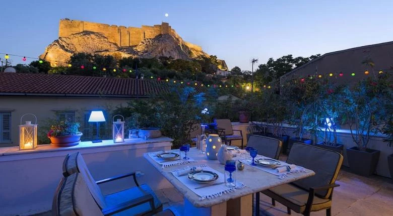 Οι γειτονιές της Αθήνας που… «θησαυρίζουν» από το Airbnb (Πίνακες)